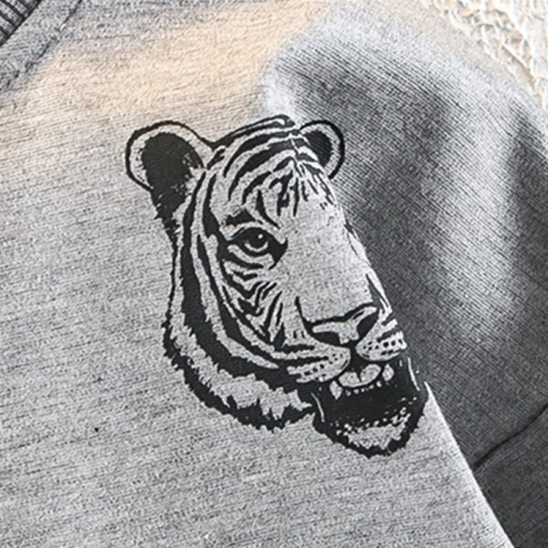 Mono de tigre tormenta